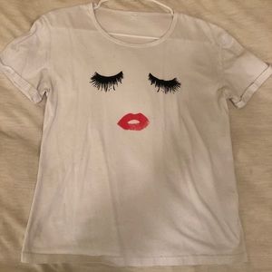 Graphic tee